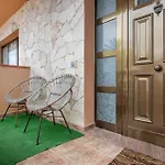 Ian's Dreams Aparthotel 3*
